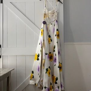 Brand New Windsor Gown